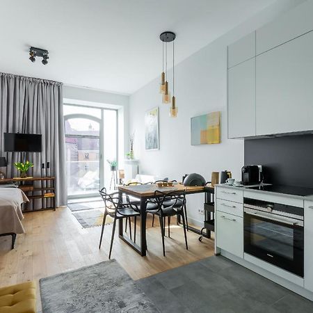 Apartament Sloneczny - Mlyn Maria - Art Apartments Wroclaw Bagian luar foto